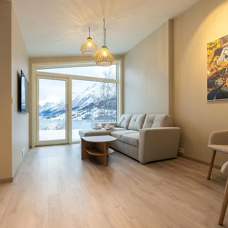Leilighet Med Utsikt I Loen Stryn Exterior photo