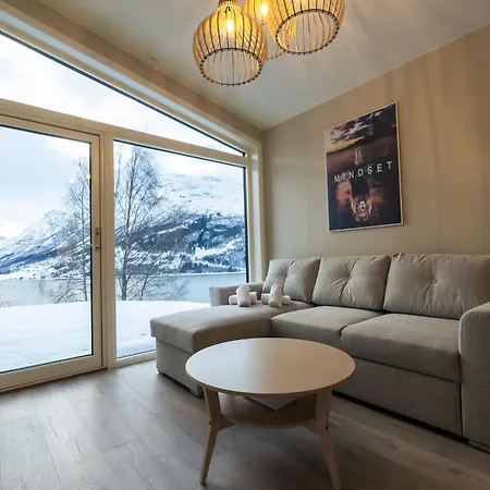 Leilighet Med Utsikt I Loen Stryn Exterior photo
